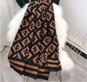 Thick Warm Wool Scarf Geometric Print