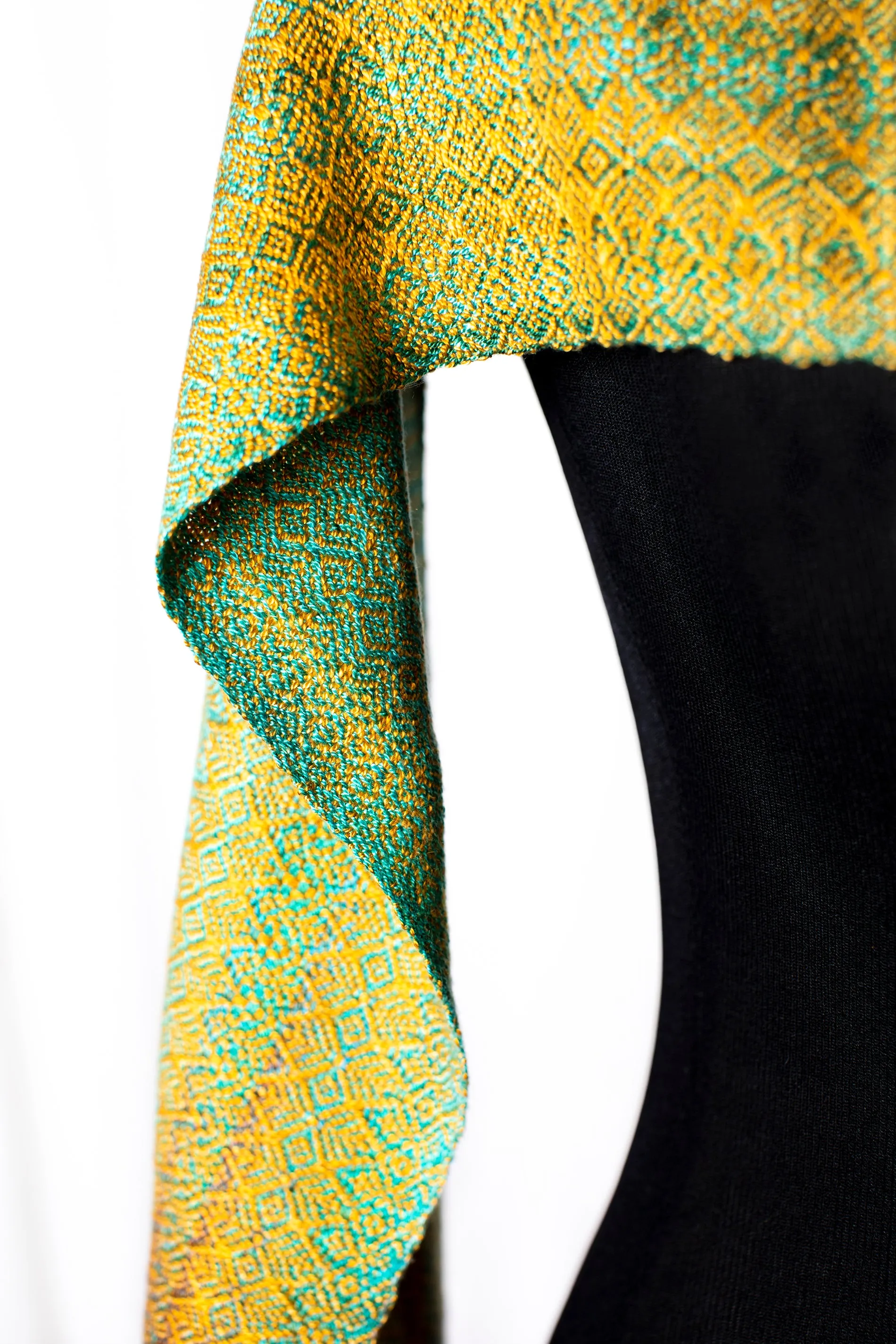 Tui  Skinny Scarf-Oriole