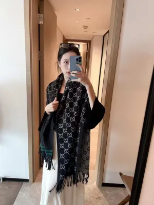 Unisex Wool Scarf Ivory Mini Black