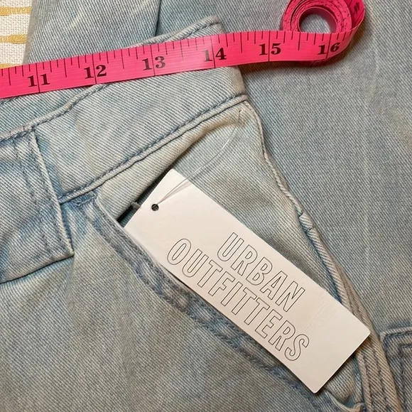URBAN OUTFITTERS• utility jogger cargo • size 26 BNWT