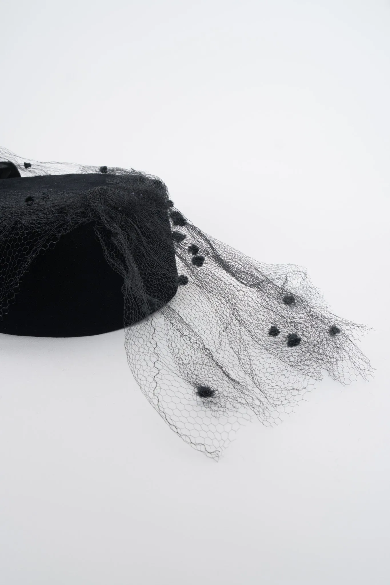 Velvet Net Pillbox Hat