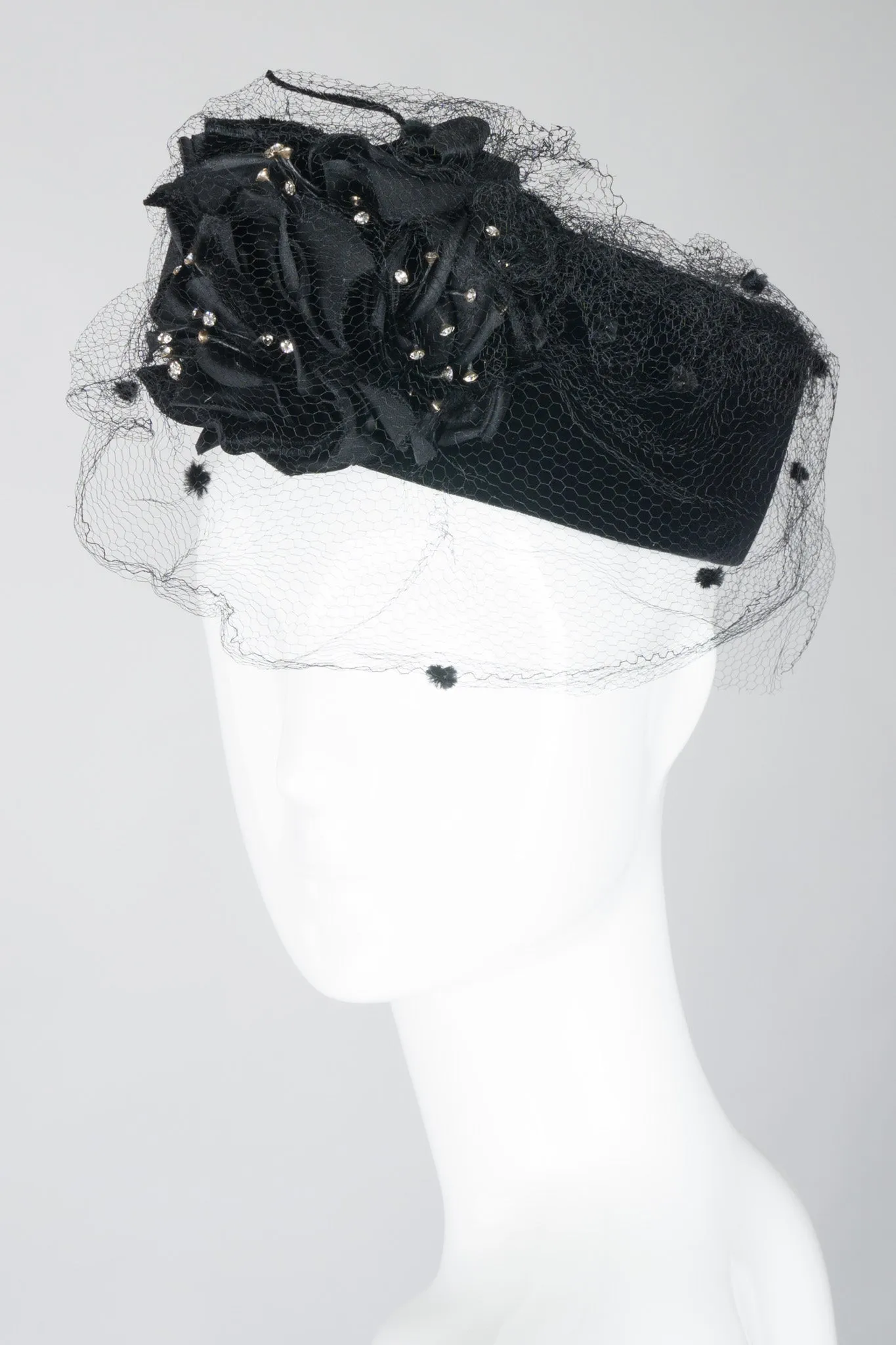 Velvet Net Pillbox Hat