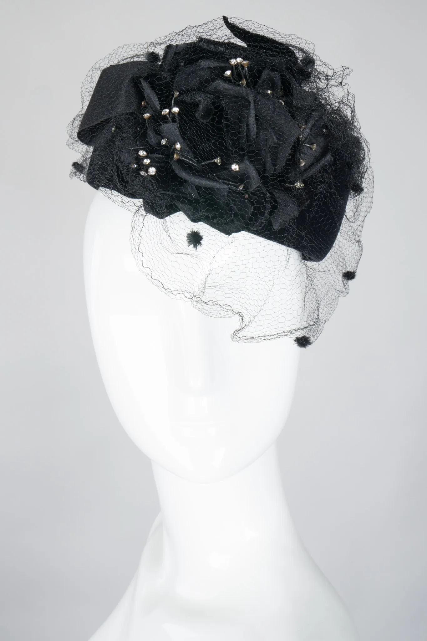 Velvet Net Pillbox Hat