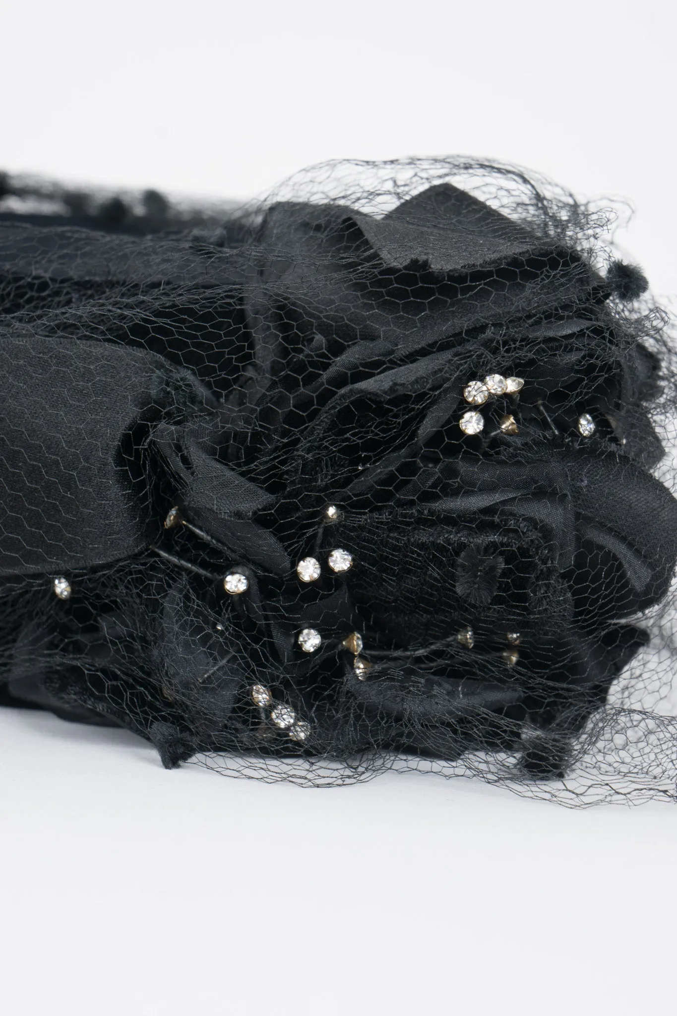 Velvet Net Pillbox Hat