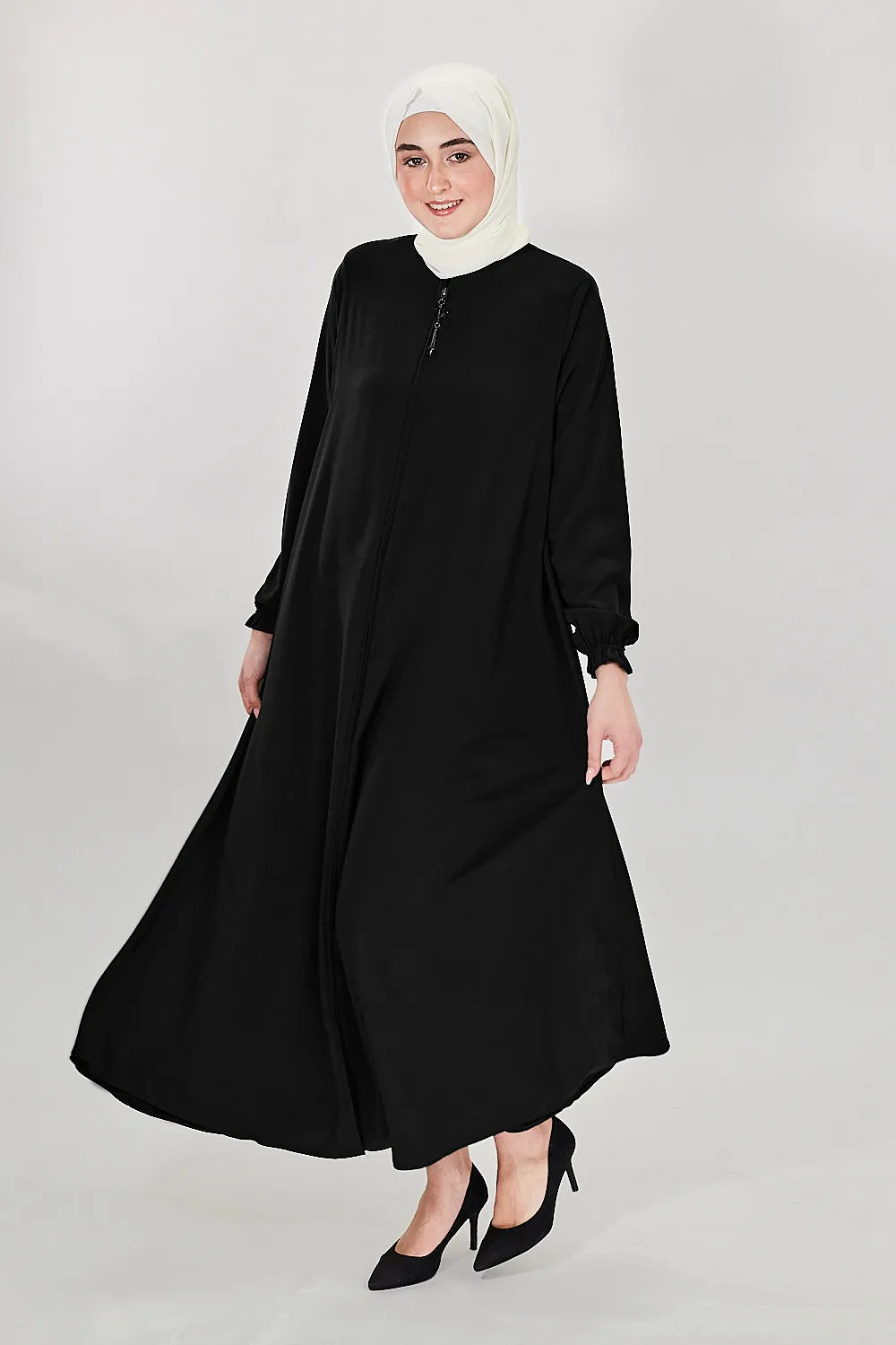Verdant Grace Modest Abaya | Black