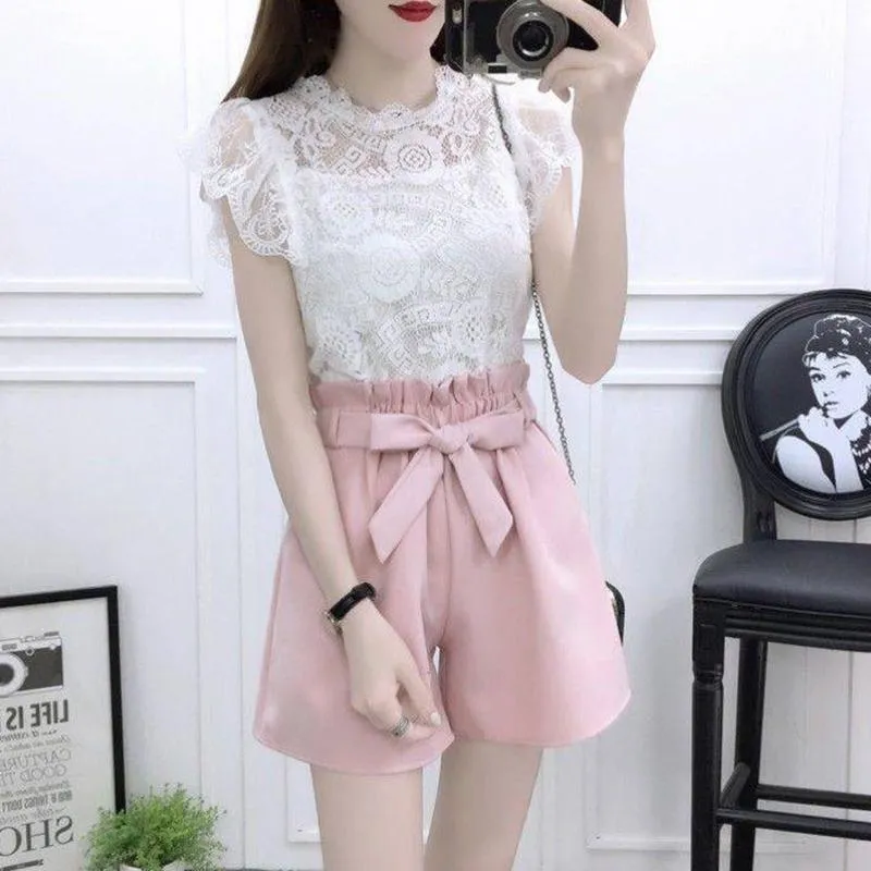 Women Slim High Quality O-Neck Cotton Lace T-Shirt High Waist Elastic Shorts Two Piece Set