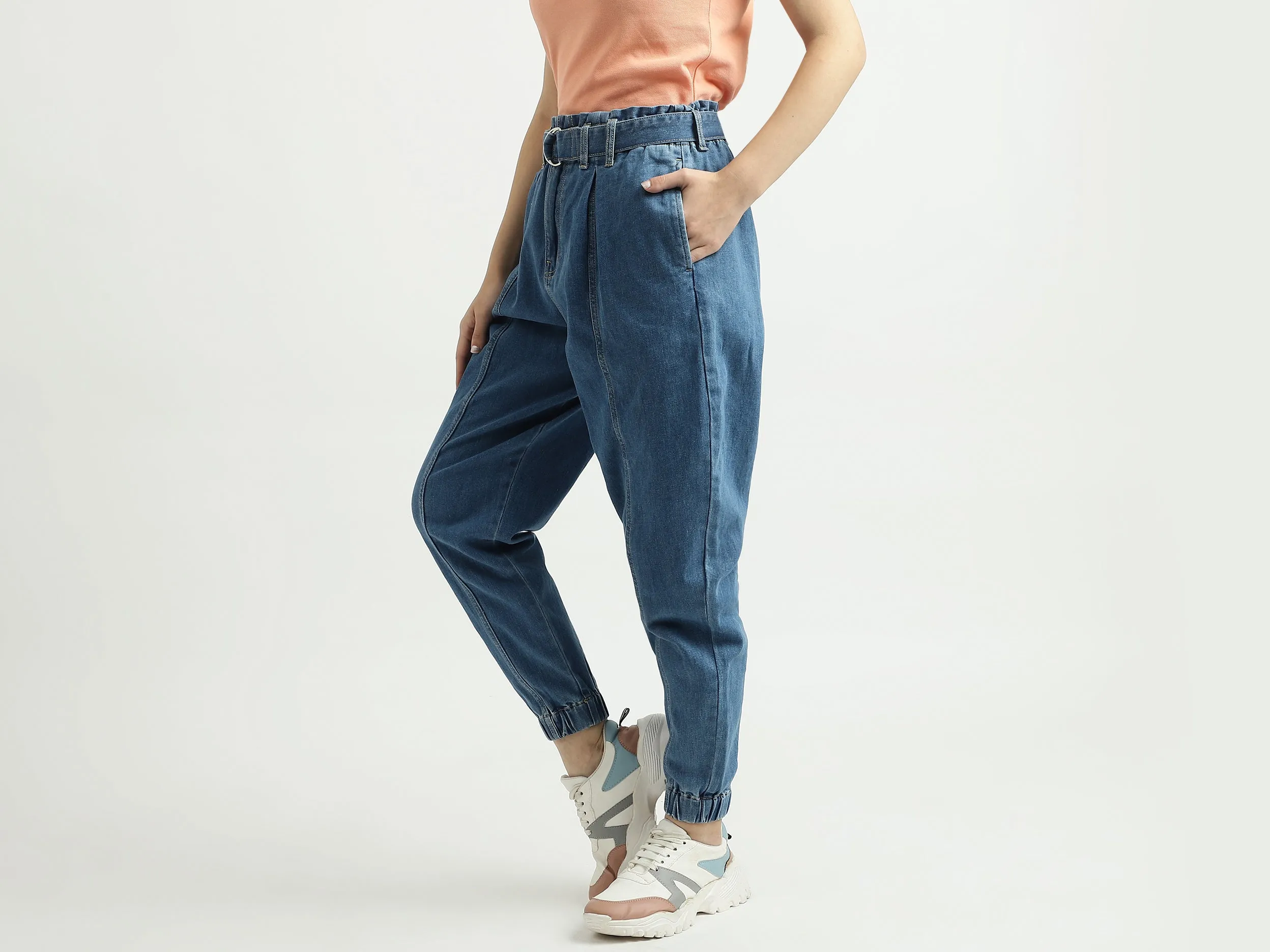 Women Solid Boxy Fit Jeans