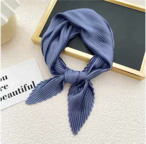 Women's Solid Color Pleated Scarf
