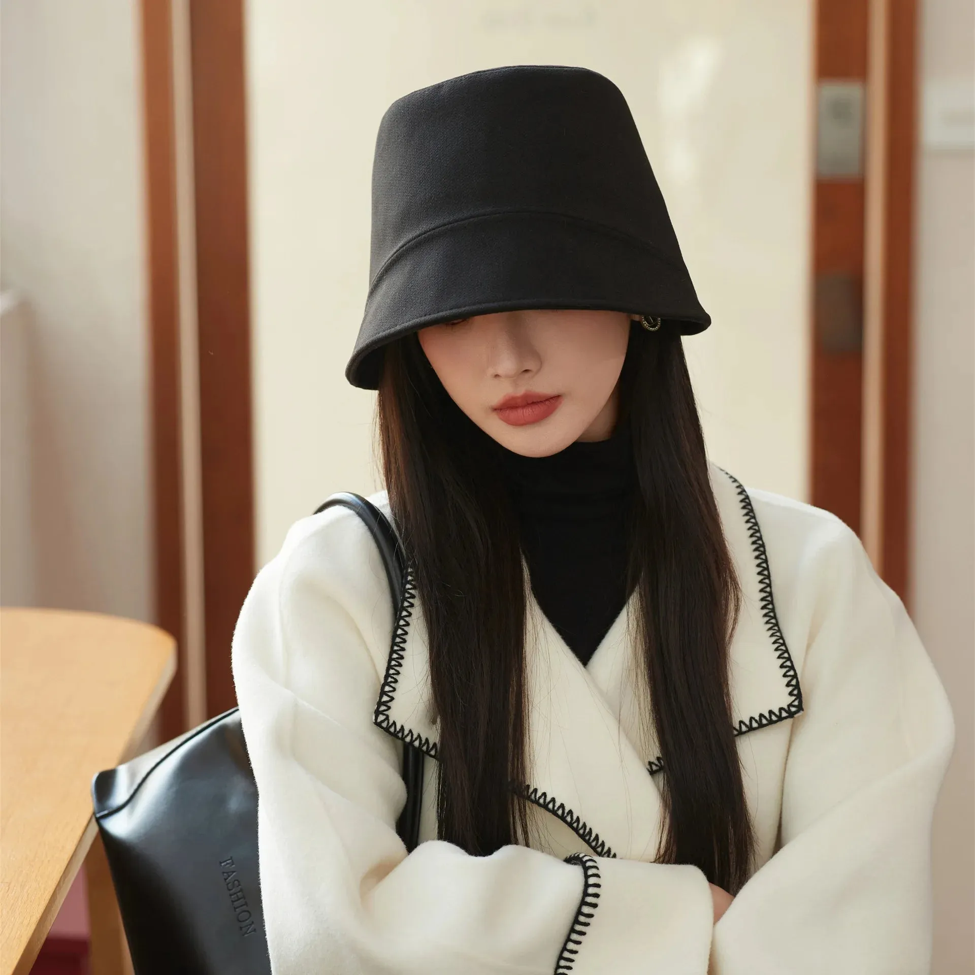 Women's Veiled Fisherman Bucket Hat - Spring & Fall