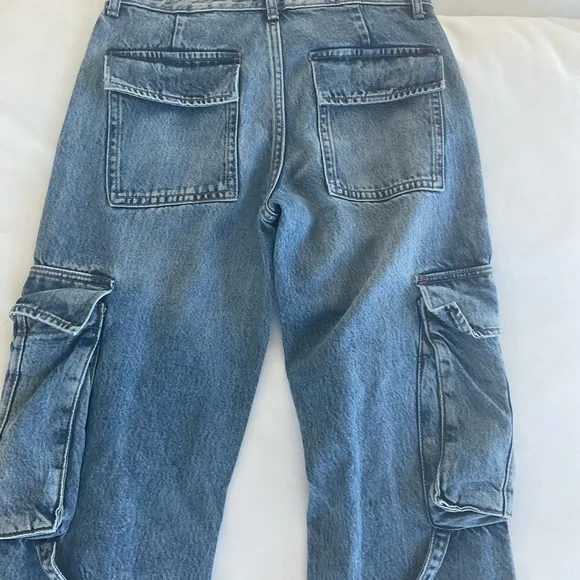 Zara BELT LOOP CARGO JEANS - Viral