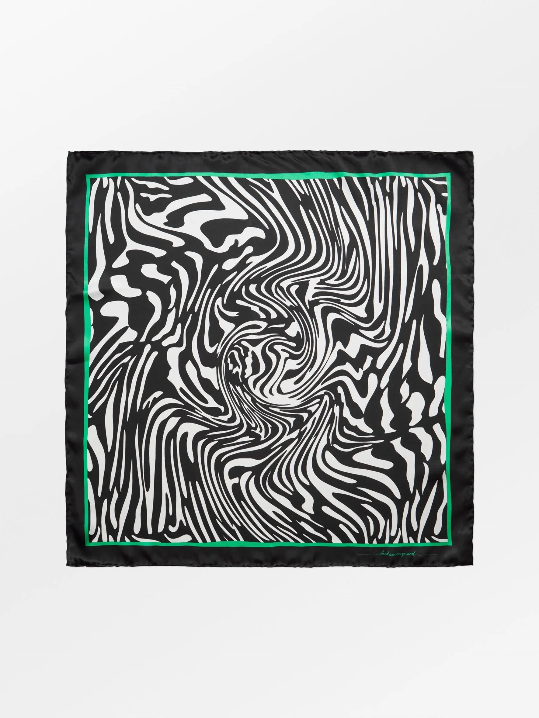 Zelda Sia Scarf